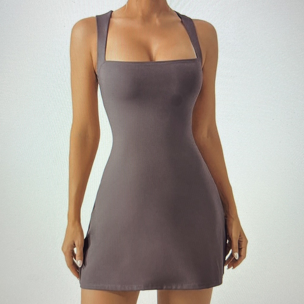 New! Qinsen Woman’s Square Neck Bodice Dress Stretch Sleeveless Tank Stop NWT